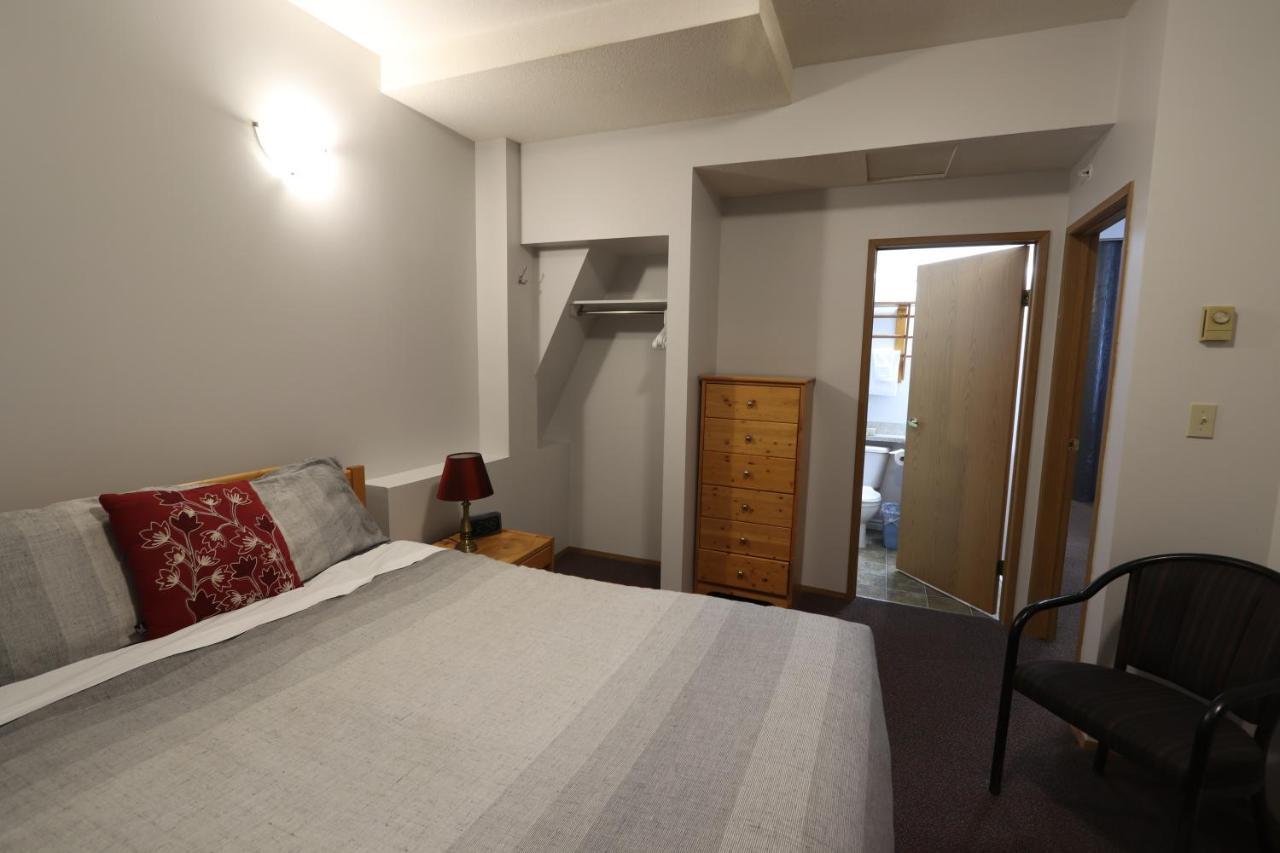 The Pinnacles Suites & Townhomes Silver Star Ngoại thất bức ảnh