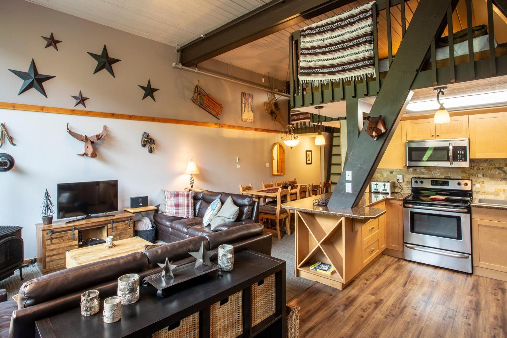 The Pinnacles Suites & Townhomes Silver Star Ngoại thất bức ảnh
